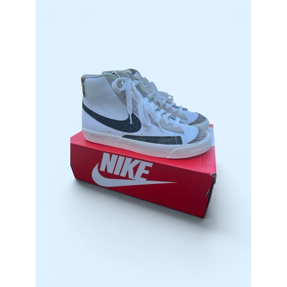 Nike Blazer Mid '77 Animal Print White Black DZ4840-100 Men's Size 11.5